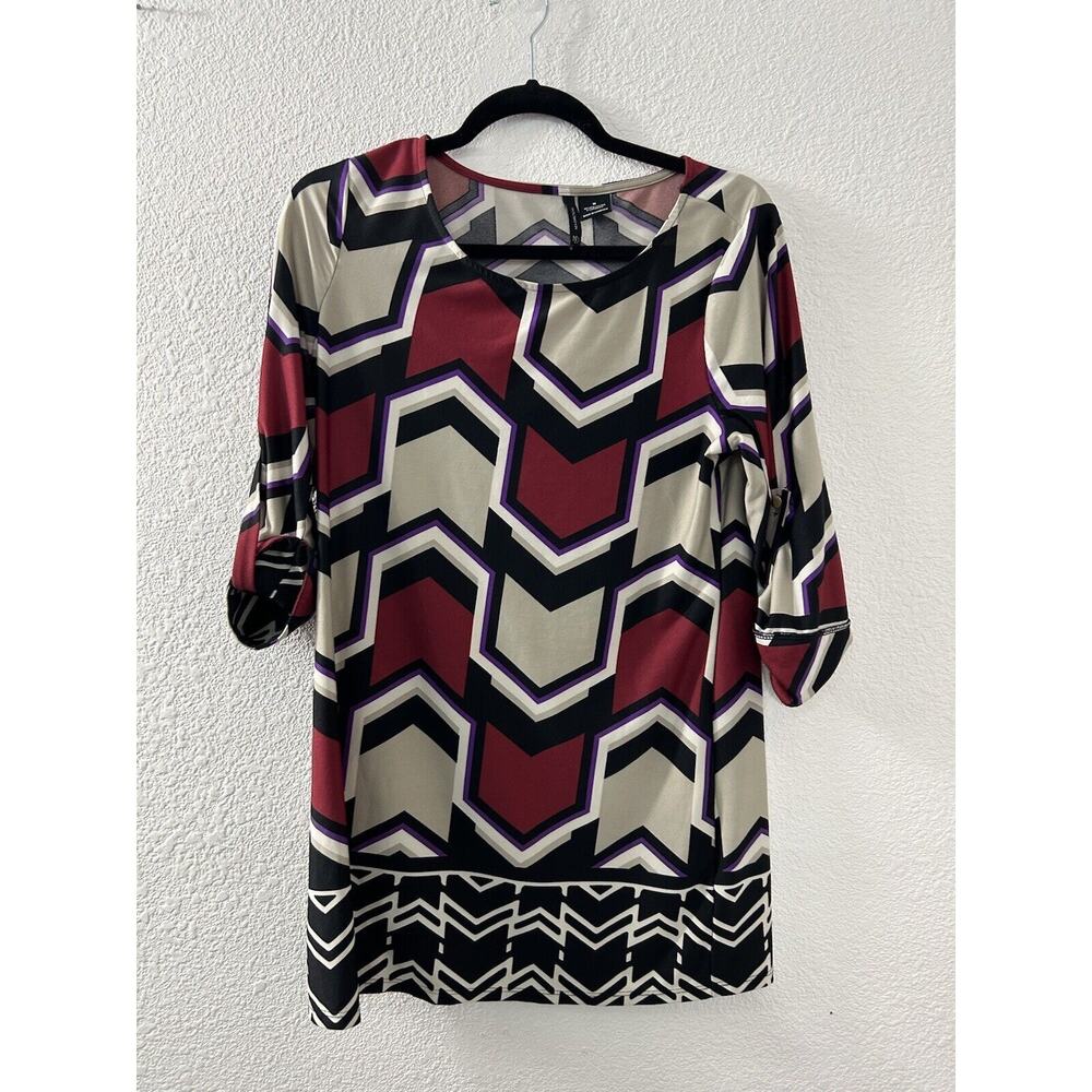 New Directions Roll Sleeve Tunic Blouse Womens Size M Stretch Knit Geometric